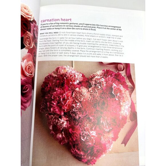 Martha Stewarts Handmade Holiday Crafts Book 225 Projects Year-Round 1st Ed - Picture 11 of 11